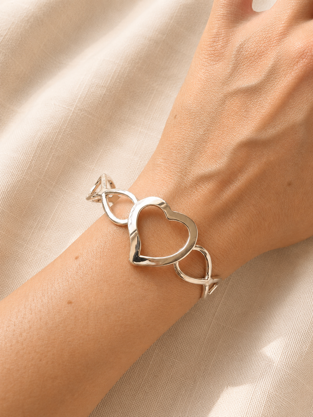 Brazalete corazón infinito