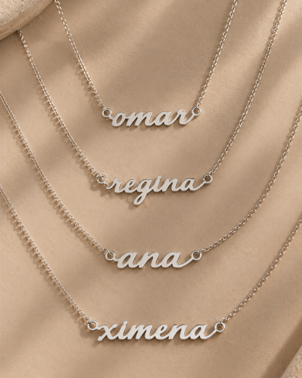 Collar nombre