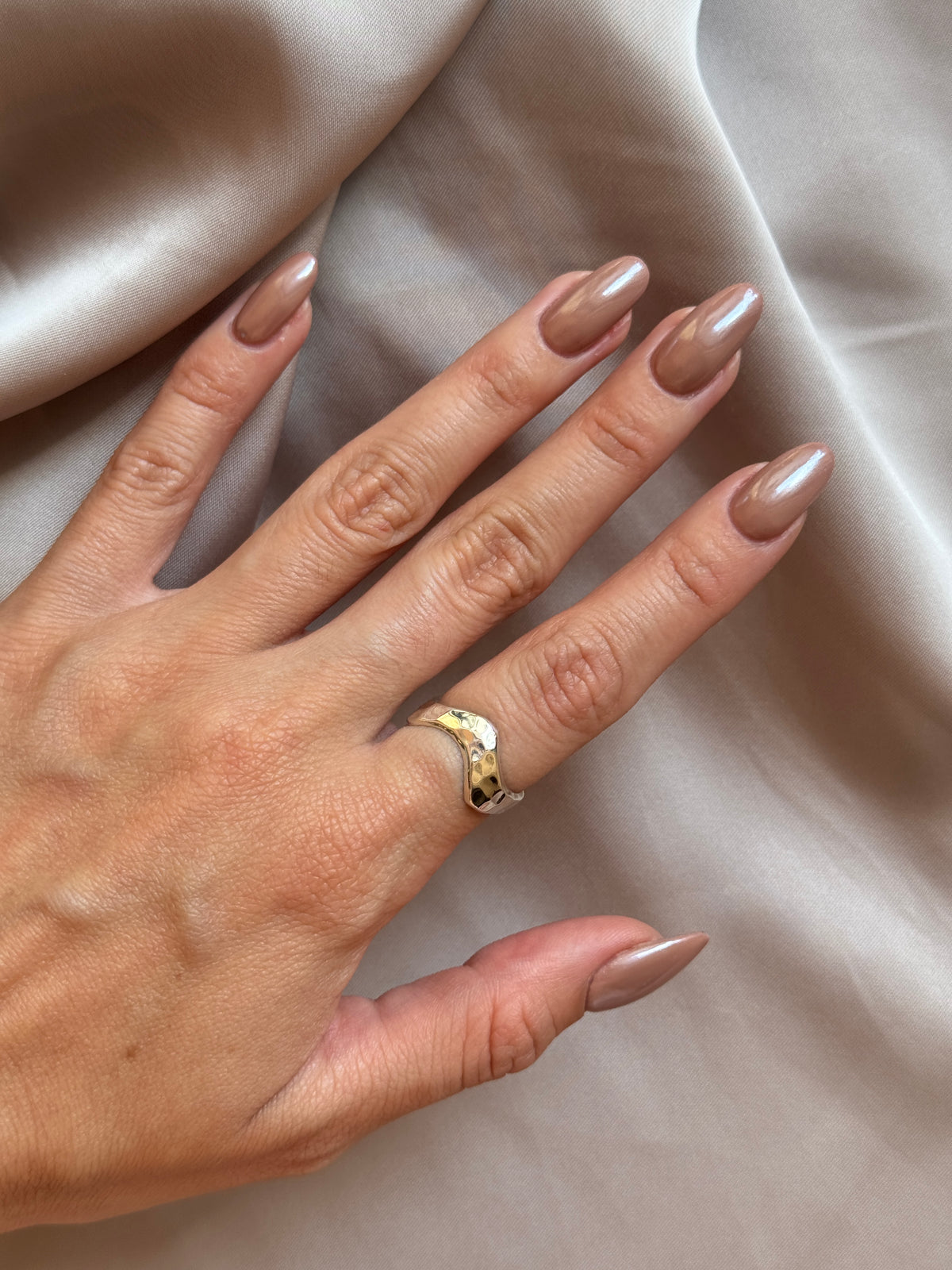 Anillo Sharon
